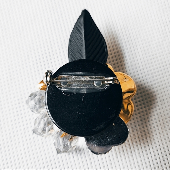 Shiny Gold Tone Brooch Matte Black Leaf Clear Lucite Faceted Accents Vintage - Picture 6 of 10